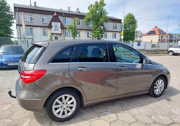 Mercedes-Benz Klasa B cena 43000 przebieg: 153550, rok produkcji 2013 z Duszniki-Zdrój małe 352